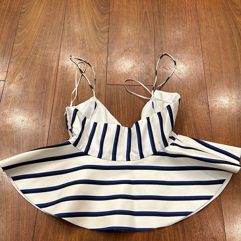 Nicholas Navy/Off White Stripes Tank Size 2 - Picture 5 of 5